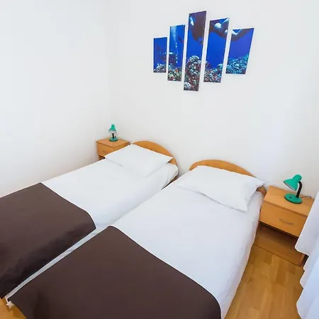 - Mulo 5951d Vrsi