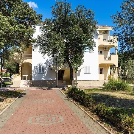 - Mulo 5951d Apartment Vrsi